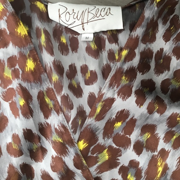 Rory Beca Silk Dress Size Medium Wrap Detail - Picture 3 of 4